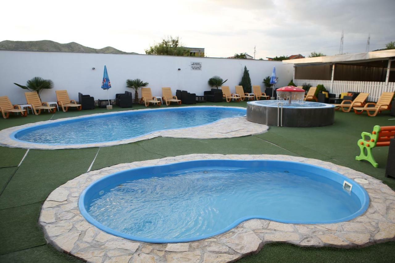 Hotel&Spamontenegro Rivijera Veles Eksteriør billede